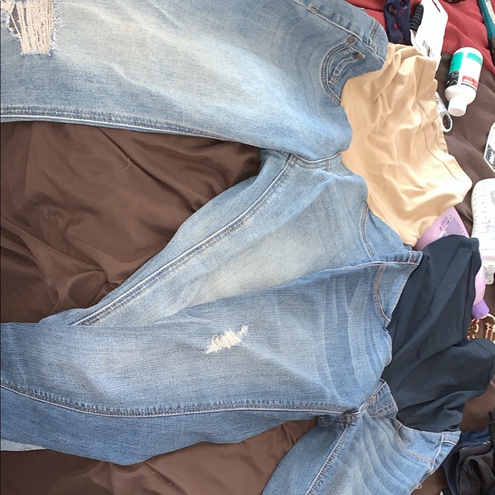Maternity jeans size small